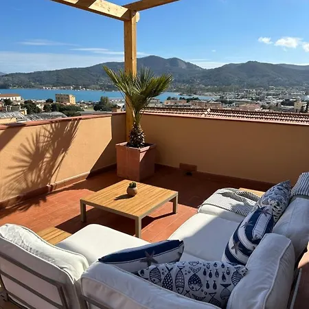 La Terrazza Al דירה פורטופראיו